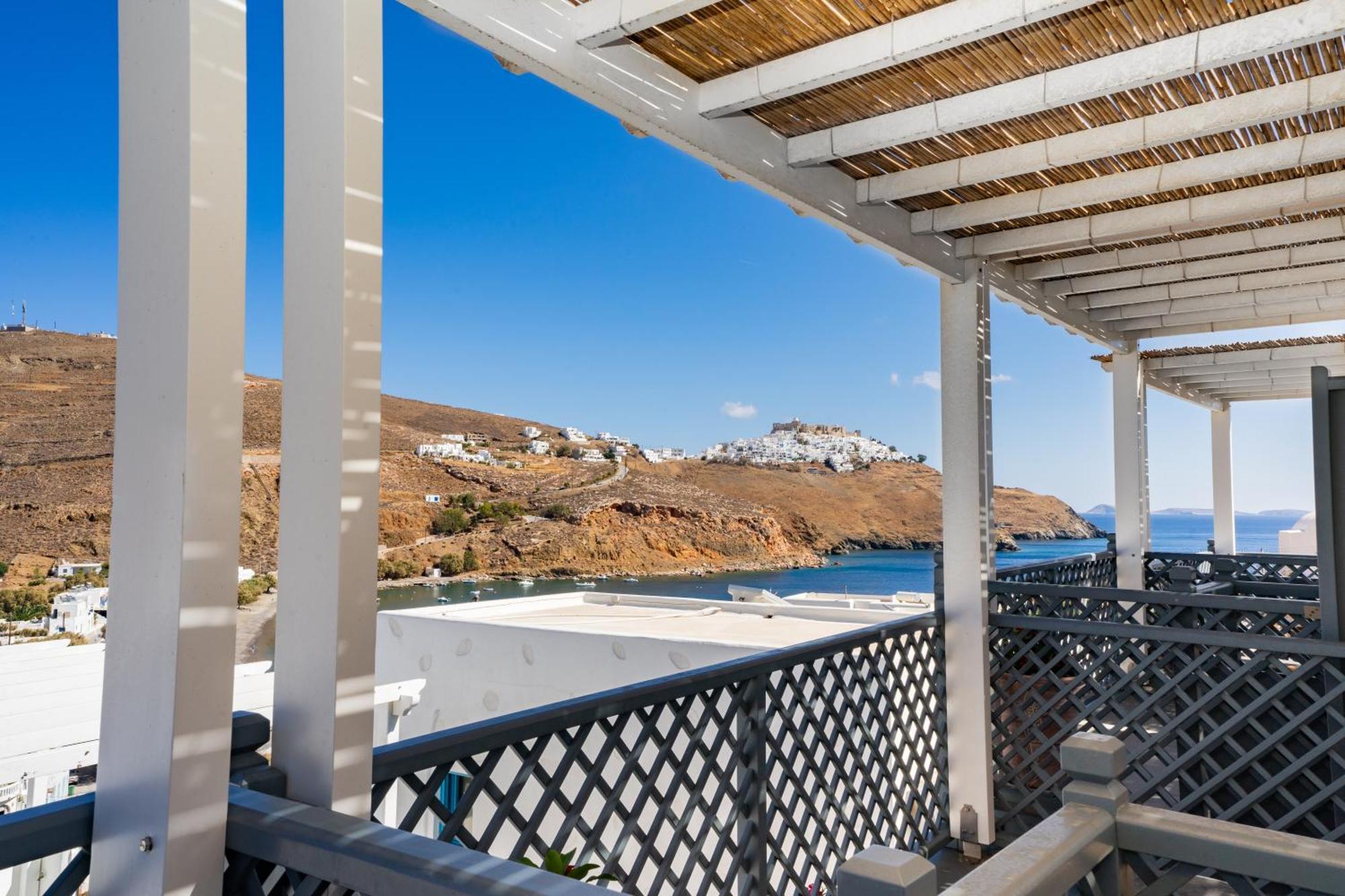 5 Traditional Suites Ливадия-Астипалея Экстерьер фото